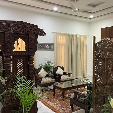 Karni Nivvas - Luxury Redefined Villa Udaipur Ngoại thất bức ảnh