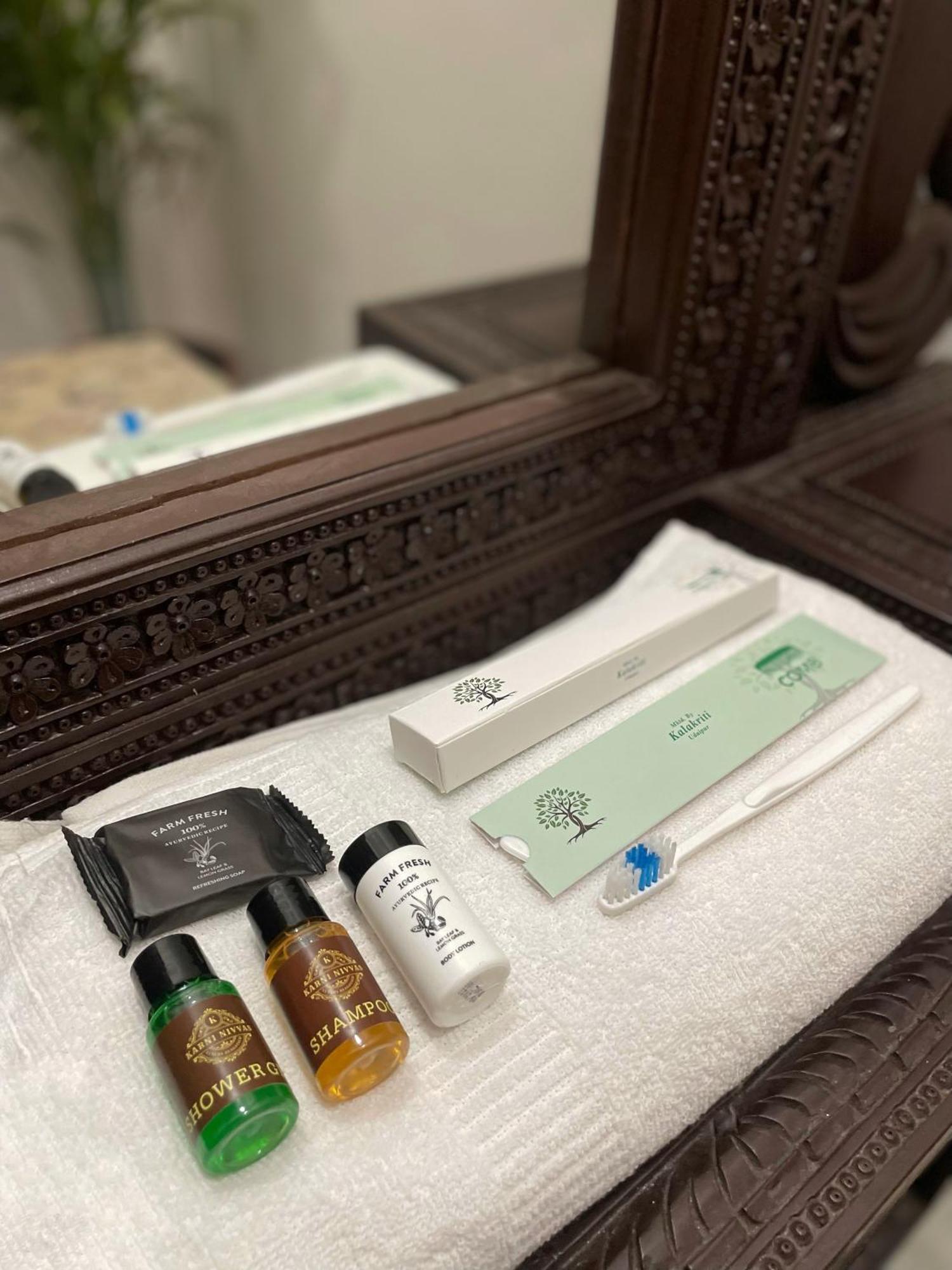 Karni Nivvas - Luxury Redefined Villa Udaipur Ngoại thất bức ảnh