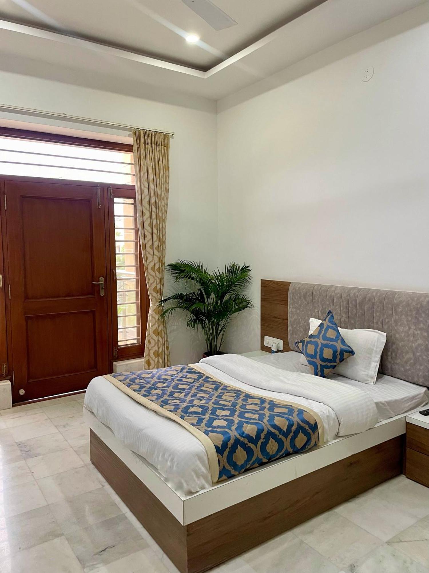 Karni Nivvas - Luxury Redefined Villa Udaipur Ngoại thất bức ảnh